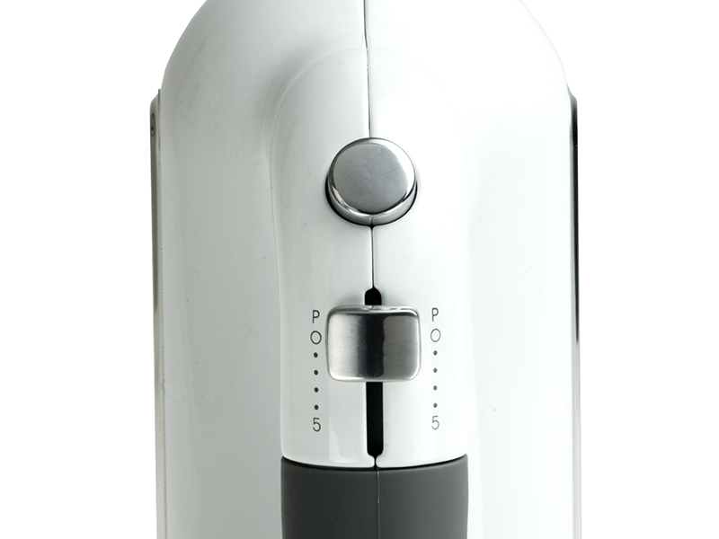 KENWOOD เครื่องผสมอาหารมือถือ 400วัตต์ หัวตี 2 แบบ รุ่น HM790 สีเงิน