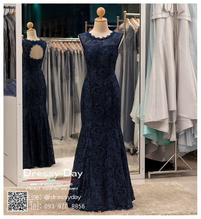 รหัส ชุดราตรียาว : BB124 ชุดแซก ชุดราตรียาวแขนกุดสีน้ำเงิน เรียบหรูด้วยผ้าลูกไม้สีน้ำเงิน เหมาะใส่ออกงานกลางคืนสุดหรู