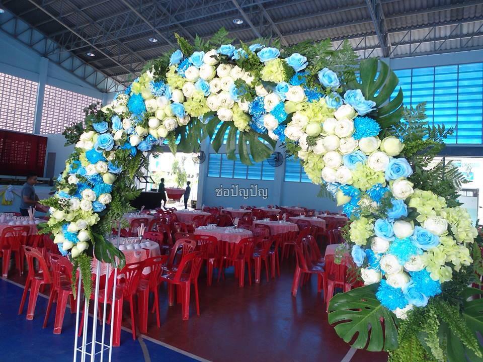 ซุ้มโค้ง (โทนสีฟ้า+ดอกบัวขาว)