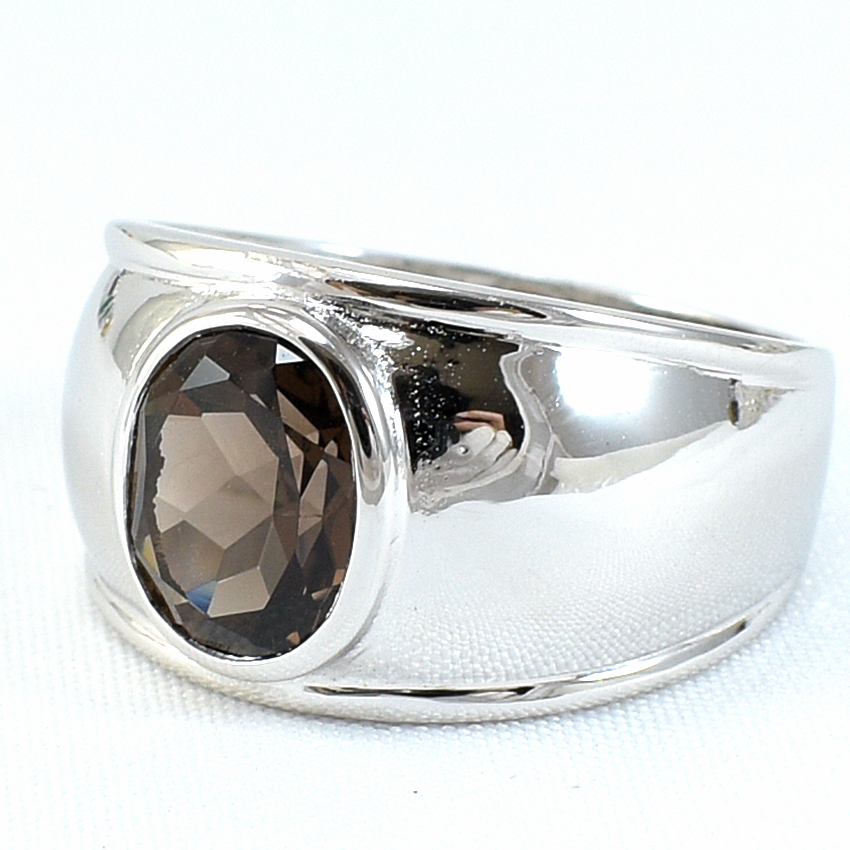 แหวนเงินแท้ราคาถูกชุบทองคำขาว พลอยแท้สโมกกี้ควอทซ์ 2.25 กะรัต งานประณีตสวยงาม สั่งผลิตค่ะ