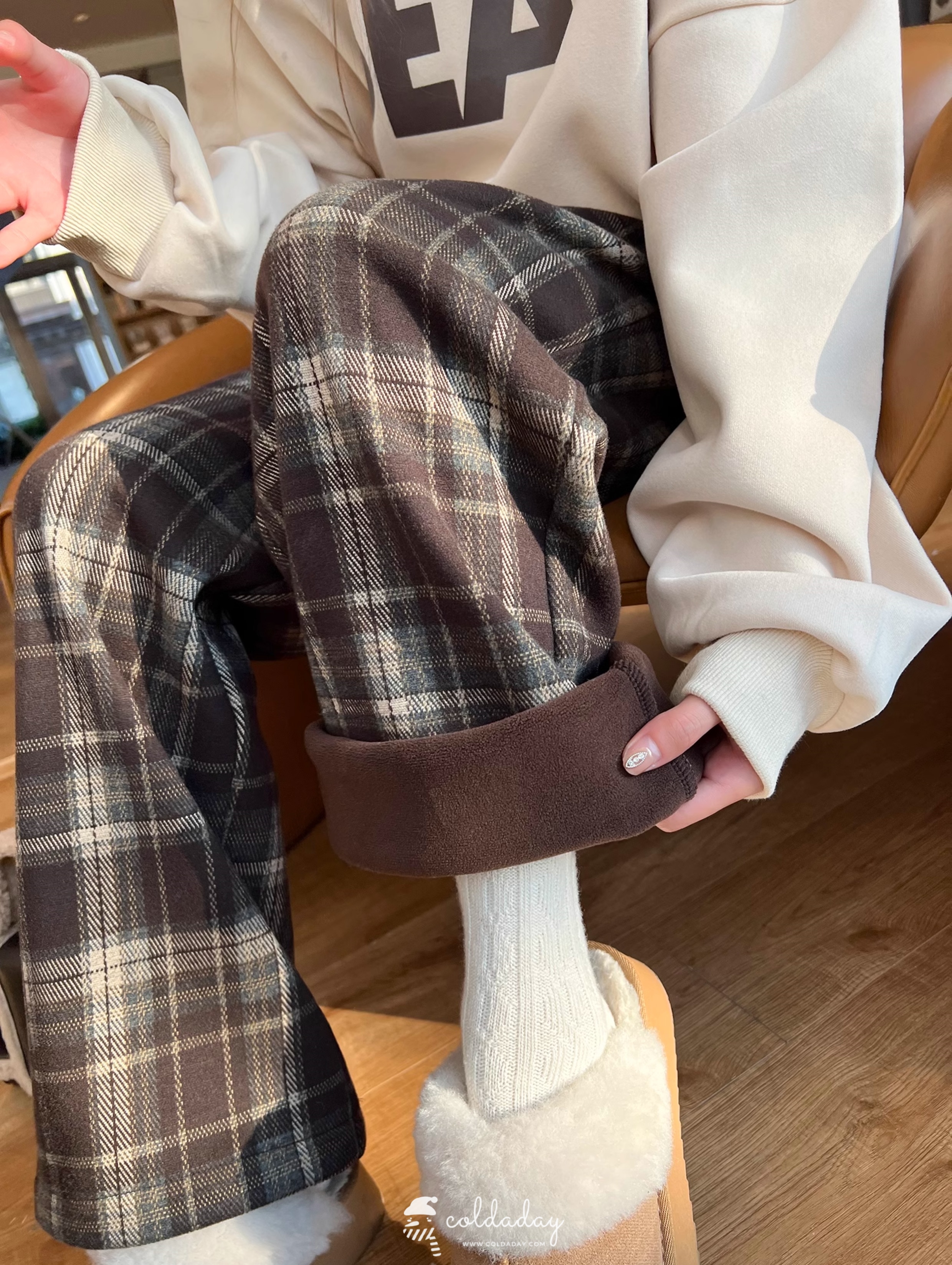กางเกงบุขนลายสก๊อต Plaid Winter Pants - M L XL