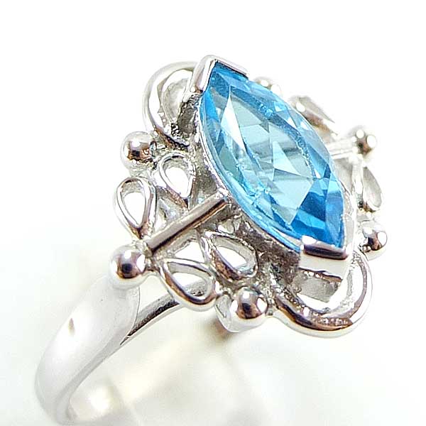 แหวนเงินแท้ราคาถูกชุบทองคำขาว สวิสบลูโทปาซแท้ 2.50 กะรัต งานประณีตสวยงาม สั่งผลิตค่ะ