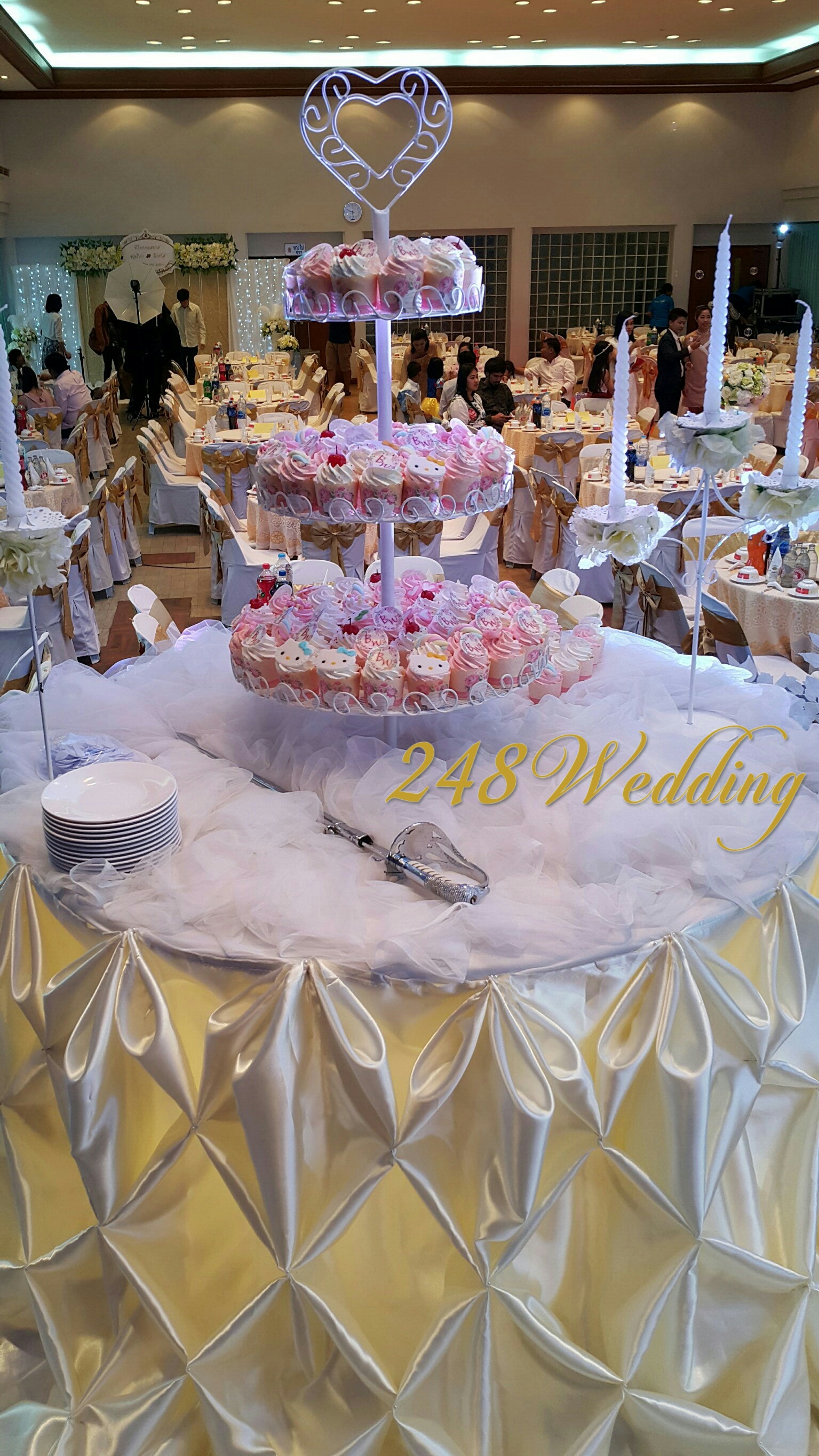 ชั้นวางของชำร่วย ชั้นวางคัพเค้ก Size ใหญ่