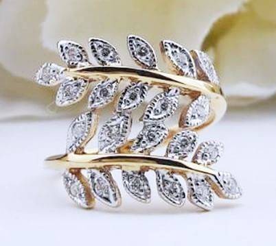 สั่งผลิตเพชรเบลเยี่ยมคัท แหวนแต่งงาน แหวนหมั้น ใส่เที่ยว ออกงาน แหวนทองคำ 18K เพชรแท้ 0.29 กะรัต 4.64 กรัม น้ำ 99 ราคาถูกมาก มีใบรับประกันค่ะ