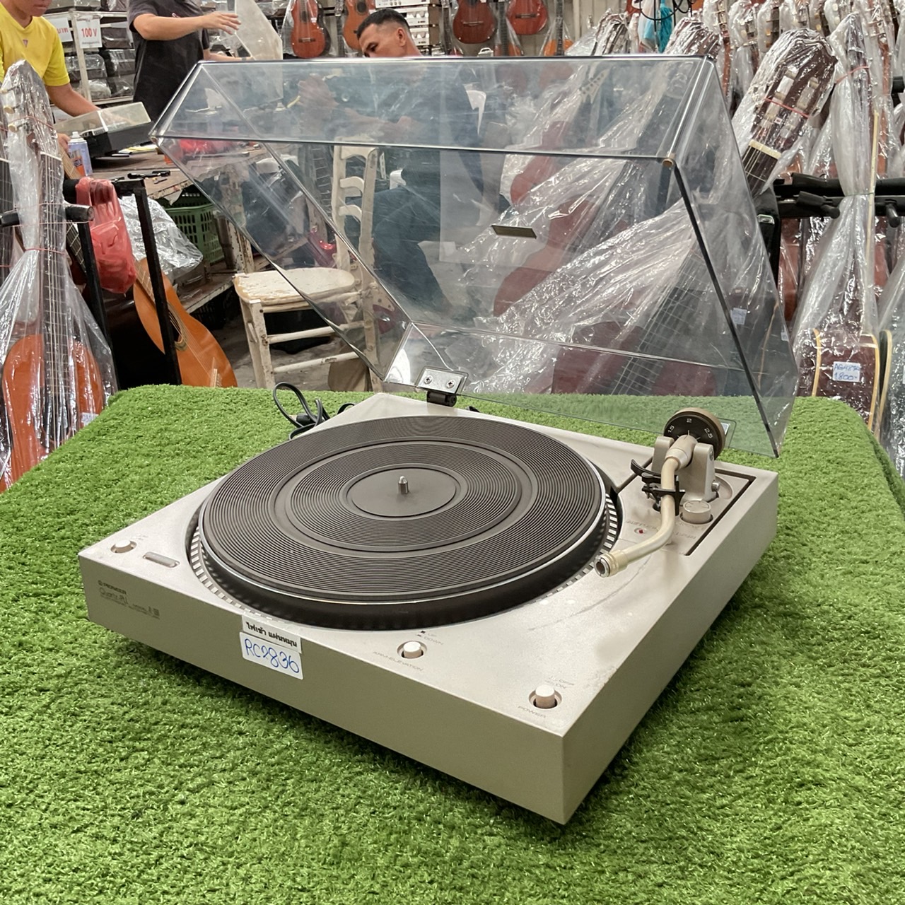 เครื่องเล่นแผ่นเสียง PIONEER : XL-1350