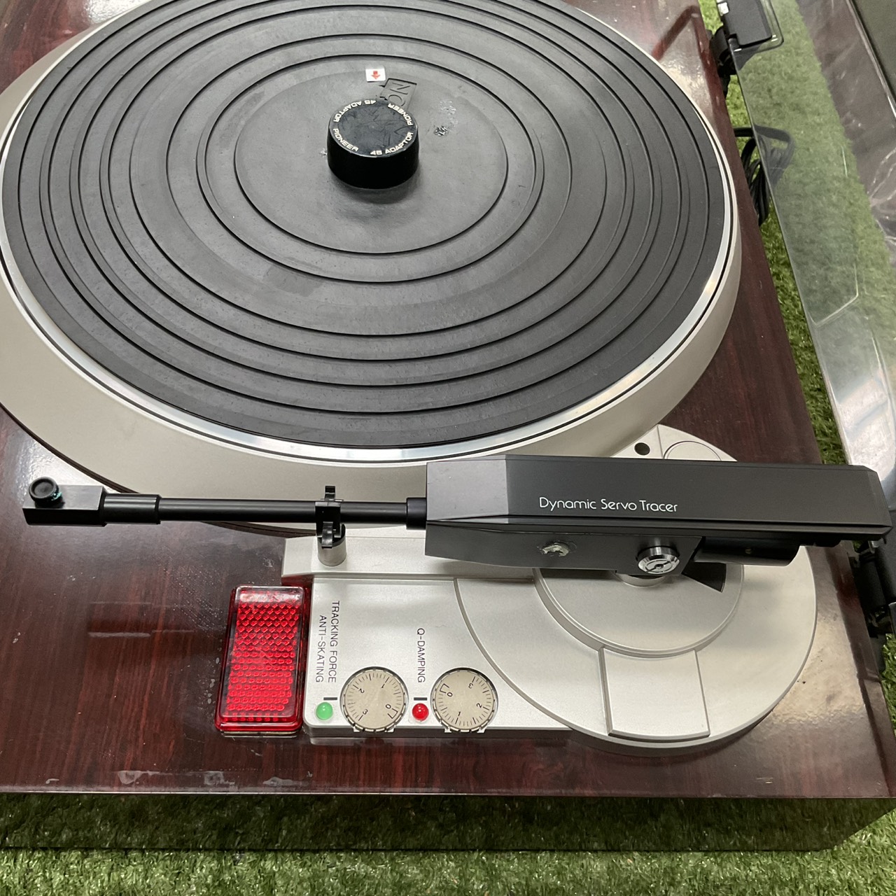 เครื่องเล่นแผ่นเสียง DENON : DP-37F