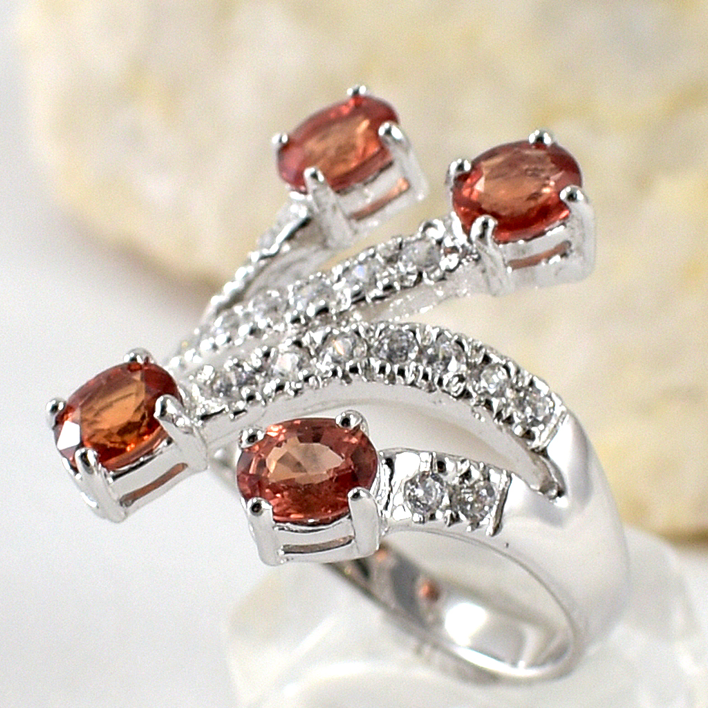 แหวนเงินแท้ราคาถูกชุบทองคำขาว บุษราคัมแท้ 2.0 กะรัต เพชรCZ 0.18 กะรัต งานประณีตสวยงาม สั่งผลิตค่ะ