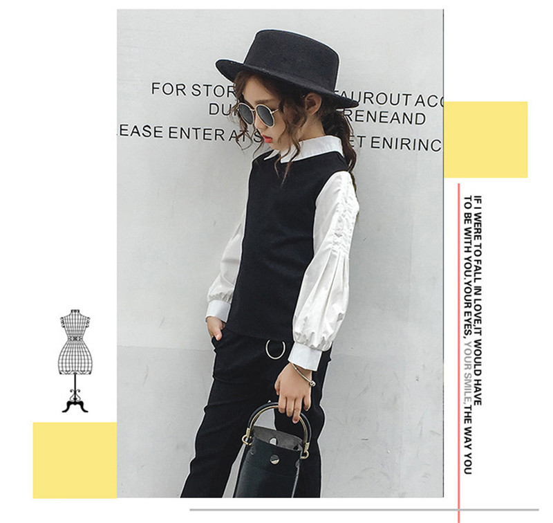 ชุดเสื้อสีขาว+กางเกงสามส่วน