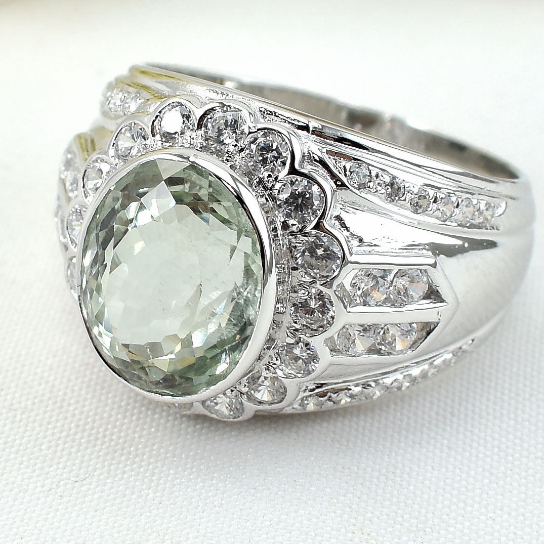 แหวนเงินแท้ราคาถูกชุบทองคำขาว กรีนแอมิทิสต์แท้ 4.80 กะรัต เพชรCZ 1.20 กะรัต งานประณีตสวยงาม สั่งผลิตค่ะ