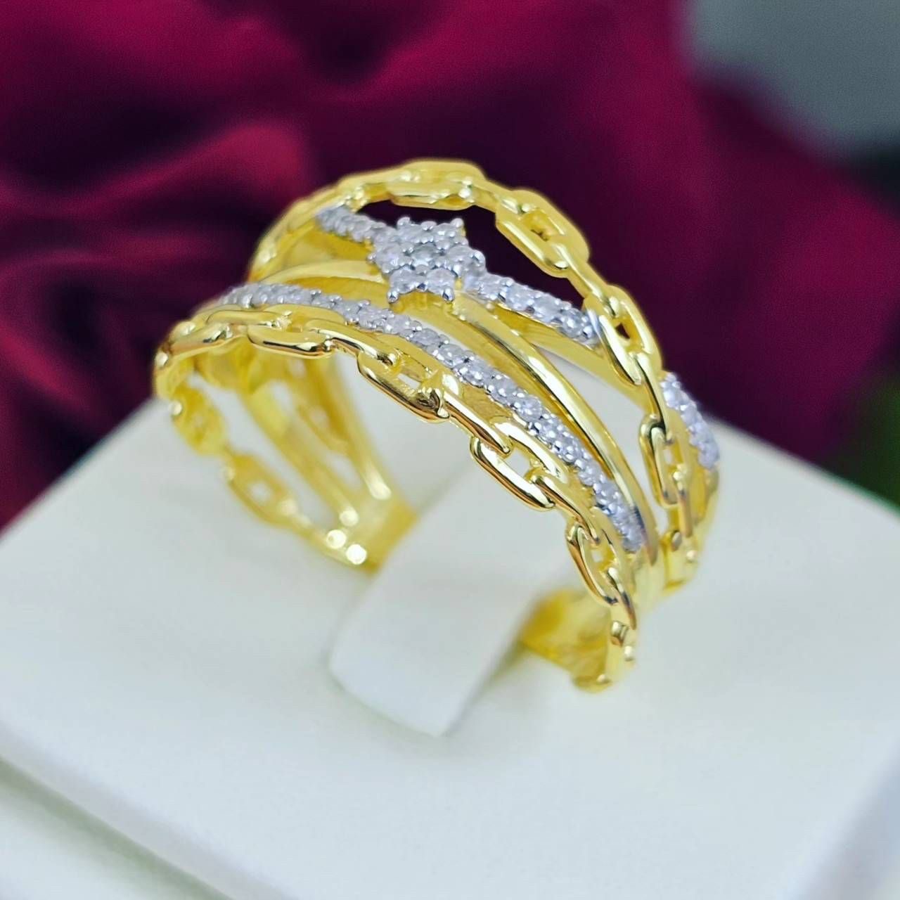 พร้อมส่งและสั่งผลิตแหวนเพชรแท้แบรนด์ดัง แหวนแต่งงาน แหวนหมั้น ใส่เที่ยว ออกงาน แหวนทองคำ 9K เพชรกุหลาบแท้ 0.15 กะรัต 45 เม็ด ราคาถูกมาก ส่งฟรี