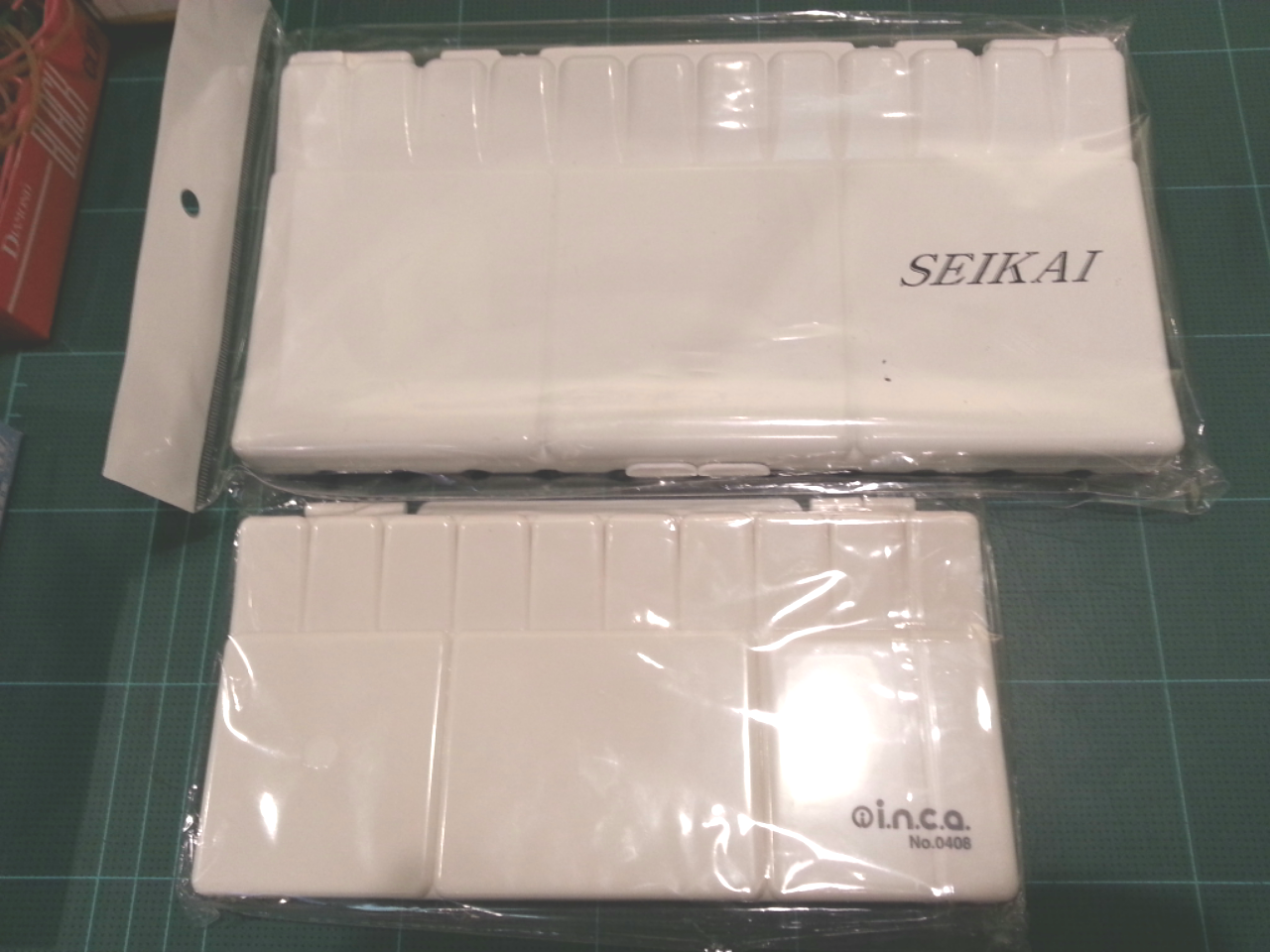 จานสีฝาพับ inca 4x8นิ้ว (ใบเล็ก)