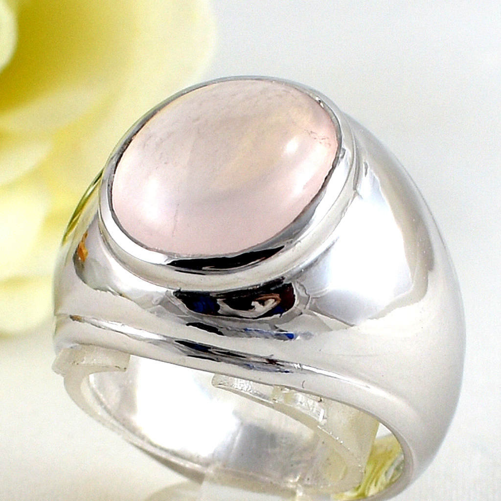 แหวนเงินแท้ราคาถูกชุบทองคำขาว พลอยแท้โรสควอทซ์ 7.80 กะรัต งานประณีตสวยงาม สั่งผลิตค่ะ