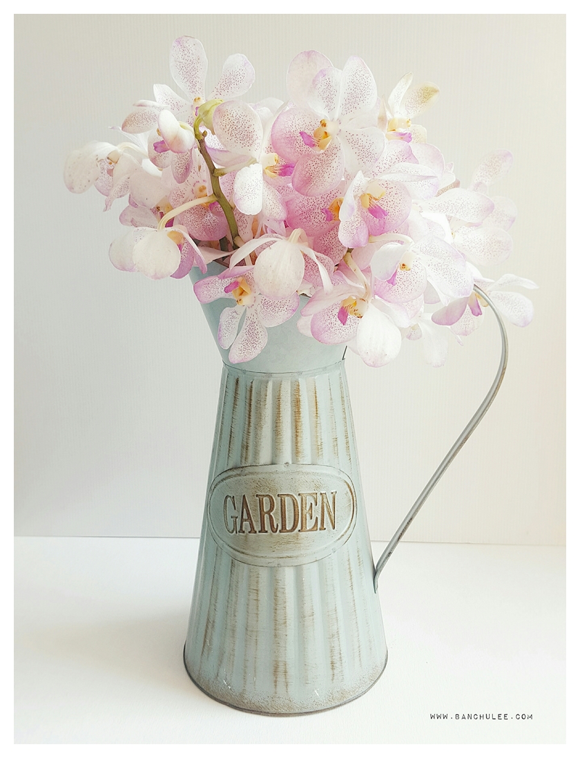 "GARDEN" Tin Vase