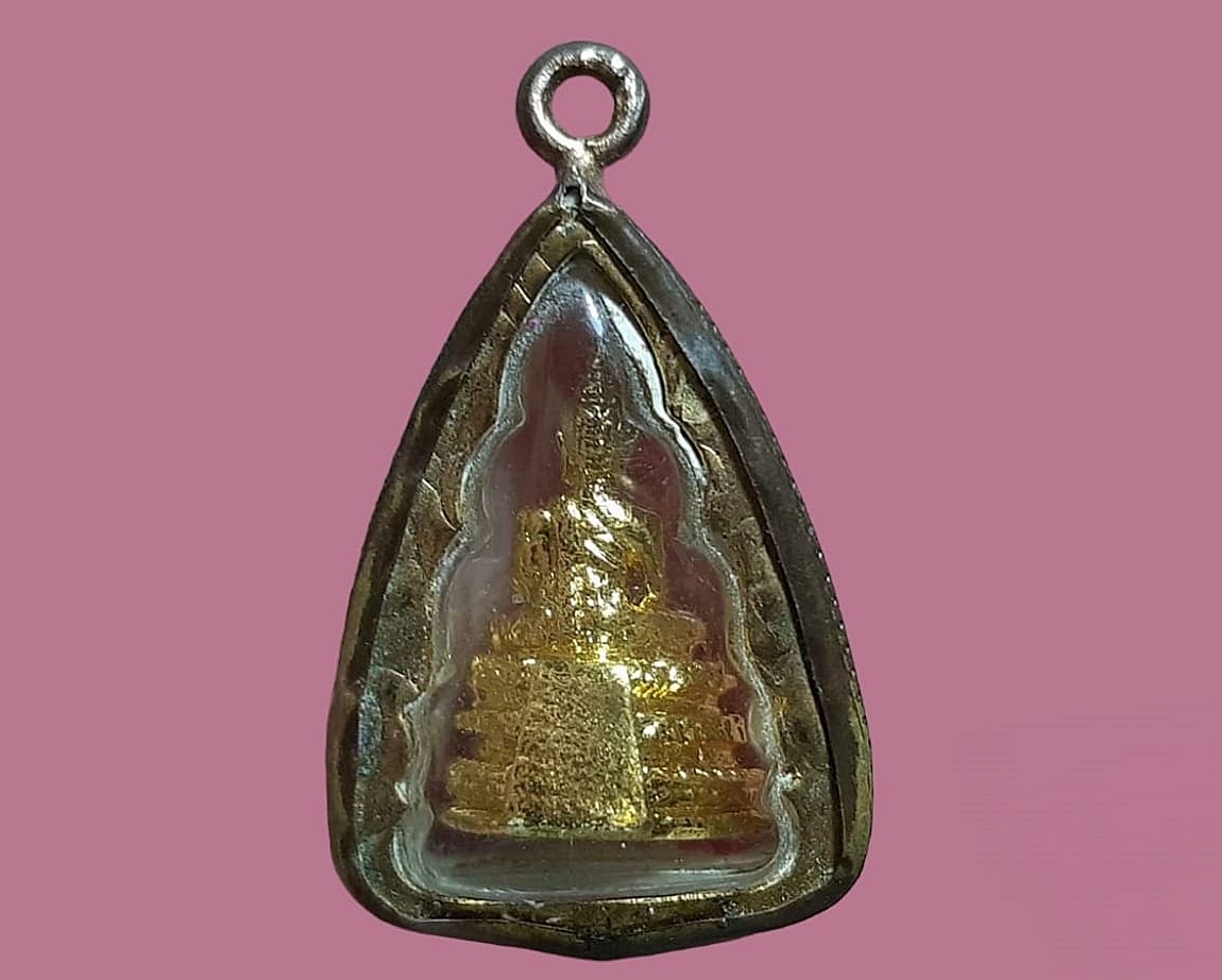 รูปเหมือน หลวงพ่อพระใส วัดโพธิ์ชัย เลี่ยมไมครอน