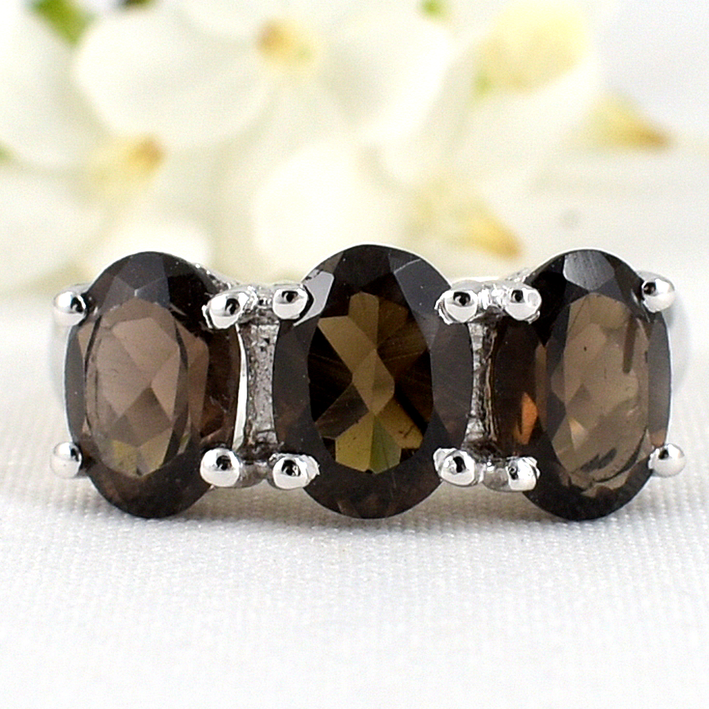 แหวนเงินแท้ราคาถูกชุบทองคำขาว พลอยแท้สโมกกี้ควอทซ์ 3.69 กะรัต งานประณีตสวยงาม สั่งผลิตค่ะ