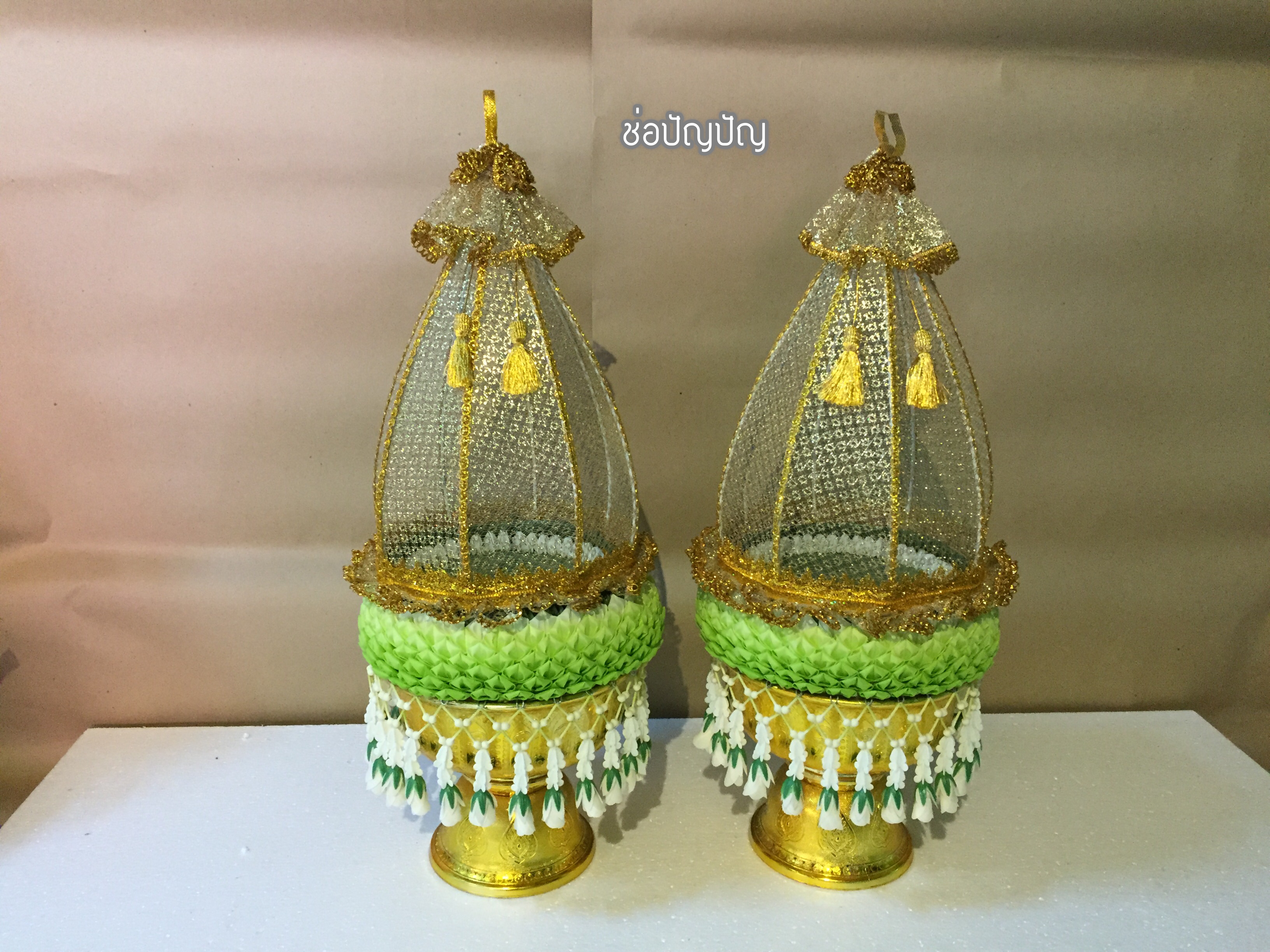 ขันหมากผ้า โทนขาวเขียว (7พานฝาชี1คู่)