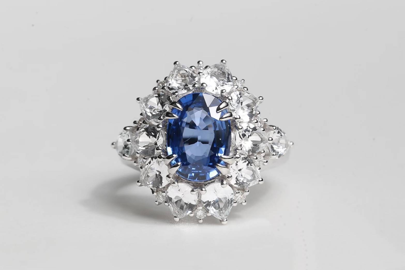 แหวนทองแท้ เพชรแท้ บลูแซฟไฟร์ Gold 18K 7.96g D 10/0.14 ct bluesapp 1/3.04 ct