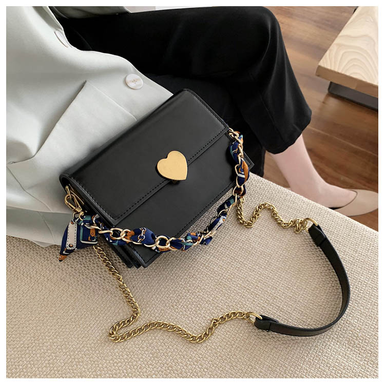 สินค้าพรีออเดอร์ กระเป๋าแฟชั่นสวยหรู มี 5 สี รหัส PO-BAG-026