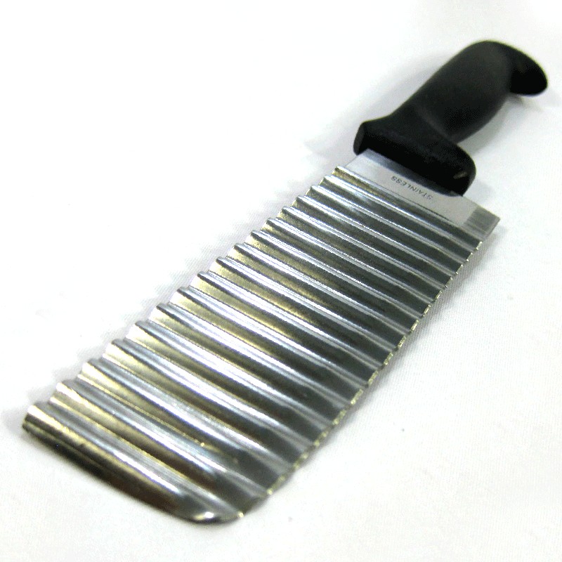 มีดหั่นลายด้ามดำ 5.5" No.1179