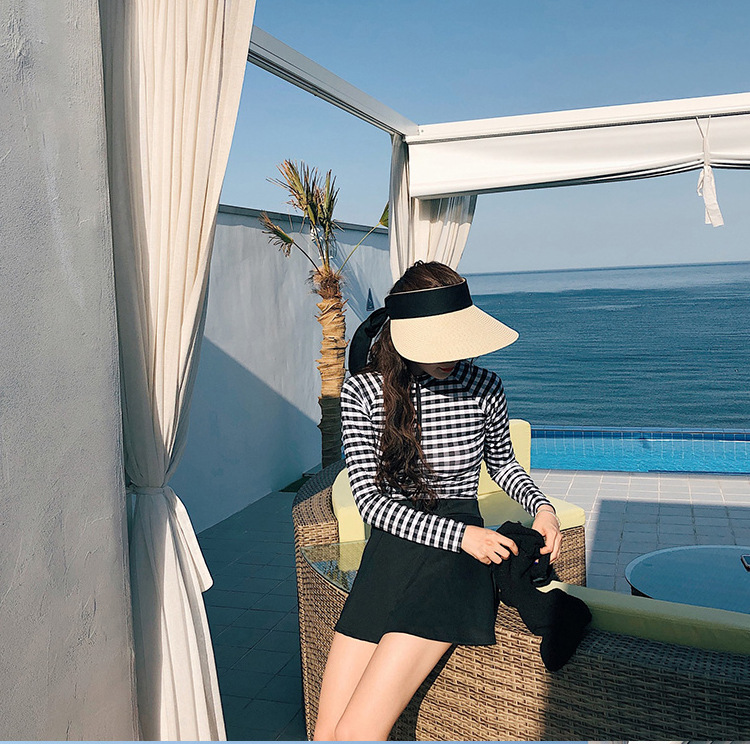 ชุดว่ายน้ำวันพีช+กระโปรง ขนาด 2xl รอบอก 32-38 รอบเอว 26-30 สะโพก 34-40 นิ้ว กระโปรงรอบเอว 26-32 ยาว 12 นิ้ว ผ้าดีงานสวยมากๆค่ะ