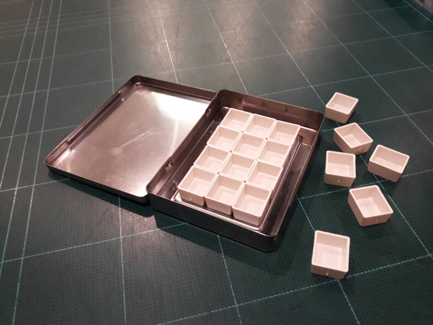 Seikai Stainless Box, No.SE555 (7.5 x 10cm)