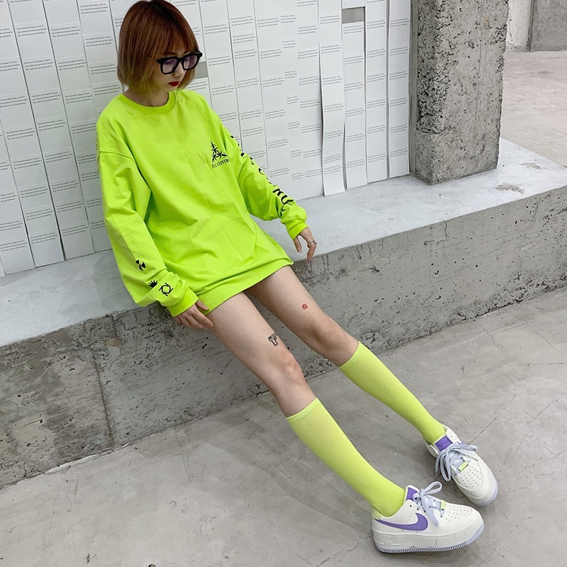 สินค้าพร้อมส่ง ถุงเท้า เด็กโต-ผู้ใหญ่ แบบยาว สีพื้น