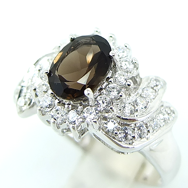 แหวนเงินแท้ราคาถูกชุบทองคำขาว พลอยแท้สโมกกี้ควอทซ์ 1.25 กะรัต เพชรCZ 0.88 กะรัต งานประณีตสวยงาม สั่งผลิตค่ะ