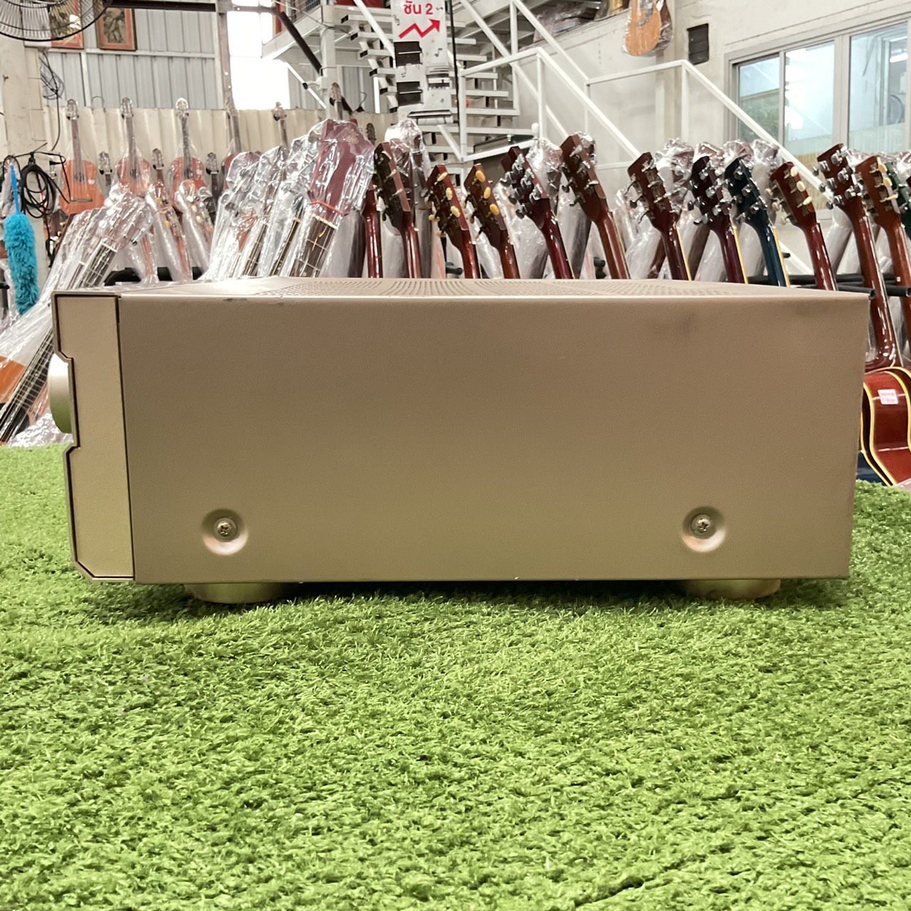 เครื่องขยายเสียง YAMAHA : DSP-AX620