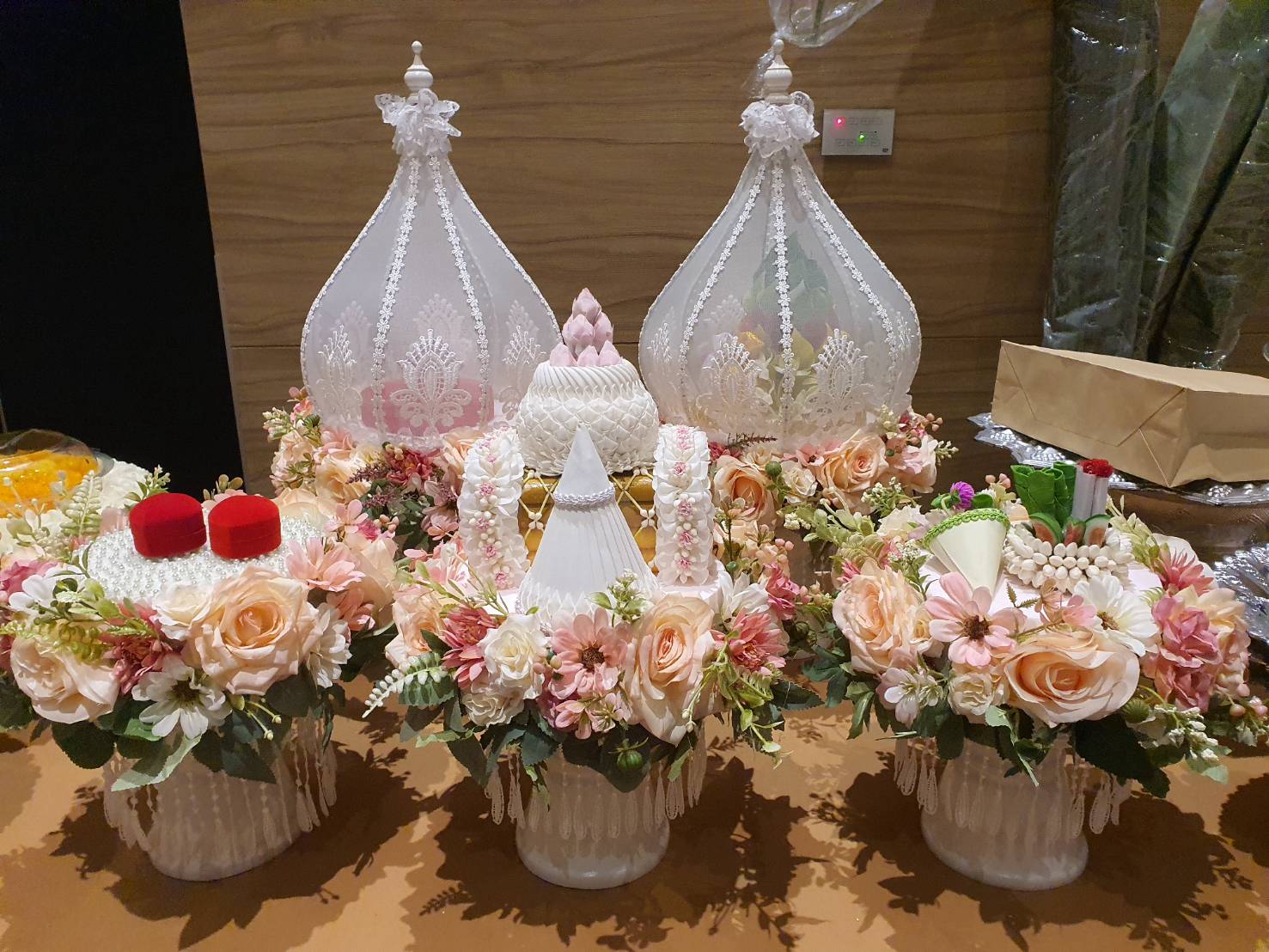 รับจัดขบวนขันหมาก ชุดพานขันหมากเอก-โท