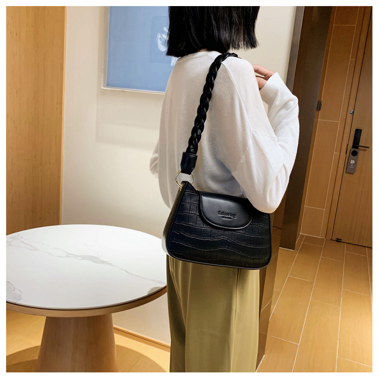 สินค้าพรีออเดอร์ กระเป๋าแฟชั่นสไตล์เกาหลี มี3สี รหัสPO-BAG-089