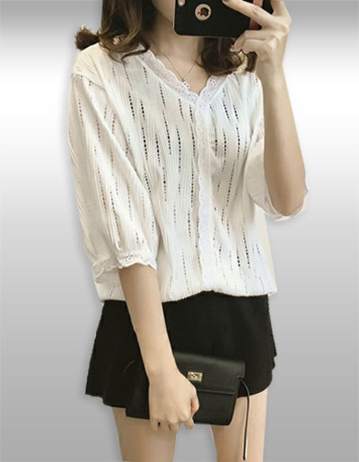 เสื้อแฟชั่นแต่งลายฉลุสีขาวแบบสวยๆ รหัส2057