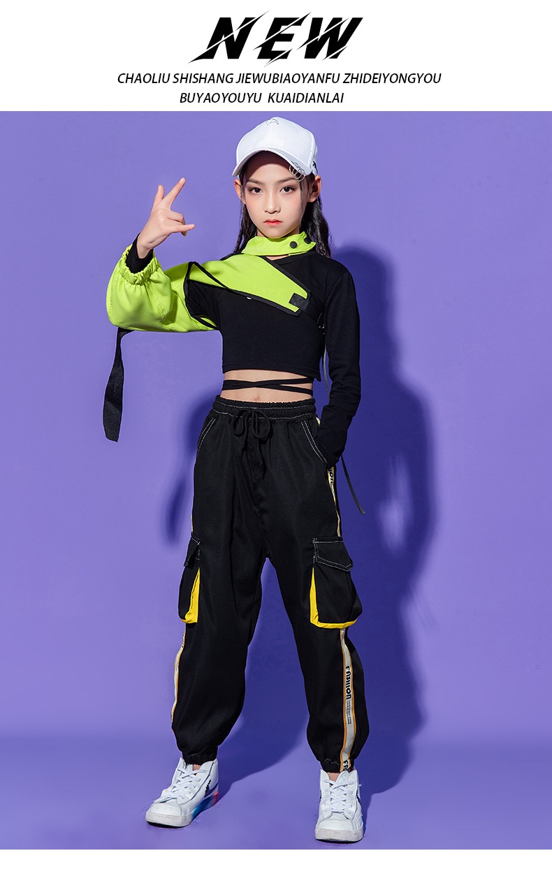 ชุดเต้น ชุดแดนซ์ ฮิปฮอป สีนีออน เสื้อสีดำ กางกงดำ