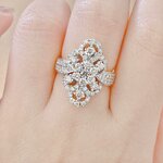 แหวนเพชรล้วน วงใหญ่ เพชรลูกสุดอลัง วงนี้ใช้เพชรน้ำงาม เพชรเม็ดชัด เล่นไฟจนแสบตา ใส่สวยมากๆ ประดับบนนิ้วแล้วเริ่ดสุดๆ