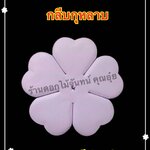 กลีบกุหลาบสีม่วงอ่อน