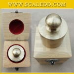 ตุ้มน้ำหนักทองเหลืองมาตรฐาน500g สำหรับสอบเทียบเครื่องชั่งน้ำหนักดิจิตอลทุกชนิด สอบเทียบน้ำหนักชั่งไม่เกิน500g