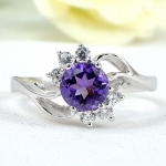 แหวนเงินแท้ราคาถูกชุบทองคำขาว แอมิทิสต์แท้ 0.90 กะรัต เพชรCZ 0.18 กะรัต งานประณีตสวยงาม สั่งผลิตค่ะ