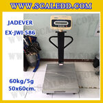 เครื่องชั่งดิจิตอลตั้งพื้น ยี่ห้อ JADEVER รุ่น EX-JWI-586 ขนาดแท่น 50x60cm. พิกัดน้ำหนัก 60kg ค่าละเอียด 5g พร้อมที่เข็นและล้อ