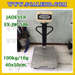 เครื่องชั่งดิจิตอลตั้งพื้น ยี่ห้อ JADEVER รุ่น EX-JWI-586 ขนาดแท่น 40x50cm. พิกัดน้ำหนัก 100kg ค่าละเอียด 10g พร้อมที่เข็นและล้อ