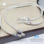 สร้อยคอเงินแท้99.9% งานสุโขทัย งานทำมือ ห้อยพระ 2 องค์ หน้าหลัง-หัวมังกร งานจริงสวยมากๆ ค่ะ ประมาณทอง 5 บาท เหมาะสำหรับผู้ชาย (งานสุโขทัย-งานช่างทอง) สร้อยหนา 5.0 มิล