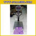 เครื่องชั่งน้ำหนักดิจิตอลพร้อมล้อ300กิโลกรัม เครื่องชั่งตั้งพื้น300กิโล เครื่องชั่งพร้อมล้อ300kg ตาชั่งตั้งพื้น300กิโล ความละเอียด20g ยี่ห้อ JADEVER รุ่นJWI-520 ขนาดแท่น40x50cm พร้อมที่เข็นและล้อ URETHANE