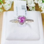 แหวนพลอยพิ้งค์แชฟไฟร์รูปหัวใจ (Heart Shape) บ่าเพชรแถว ตัวเรือนทองขาวชุบทอง วงนี้น่ารักมากๆค่ะ