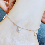 สร้อยข้อเท้าเงินแท้92.5% สร้อยลายบอล ร้อยตุ้งติ้งปลาโลมาเกลี้ยง (เรือนเงินแท้)(กระดิ่ง 1 ลูก) สร้อยหนา 1.5 มิล