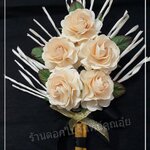 ดอกไม้จันทน์กุหลาบสีครีม ช่อประธาน5ดอก