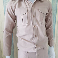 ชุดข้าราชการแขนยาว เอว 38-42 ราคา 850 บาท