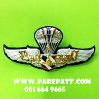 ปีกเหินเวหา ชั้น3 ราคา 200 บาท