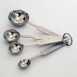 ช้อนตวงสเตนเลส ชุด อย่างดี 18-8