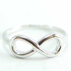 แหวนเงินแท้ราคาถูกชุบทองคำขาว งานประณีตสวยงาม สั่งผลิตค่ะ