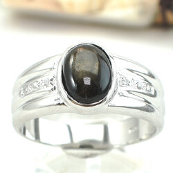 แหวนเงินแท้ราคาถูกชุบทองคำขาว แบล็คสตาร์แซฟไฟร์แท้ 1.60 กะรัต เพชรCZ 0.06 กะรัต งานประณีตสวยงาม สั่งผลิตค่ะ