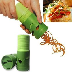 ที่ไสผักเป็นเส้น ๆ