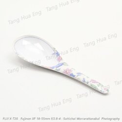 ทัพพี ตราแวนด้า ลายโรมานซ์ SP932